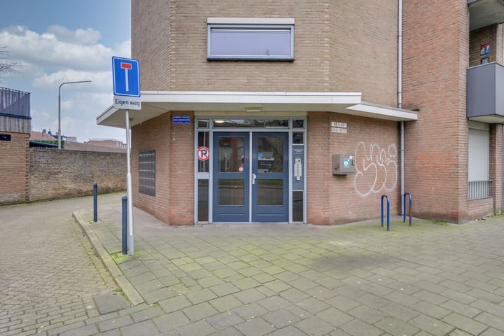 Foto 4 van Julianapark 48-20