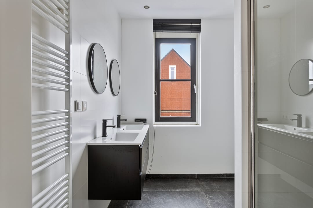 Foto 23 van Schaverij 20