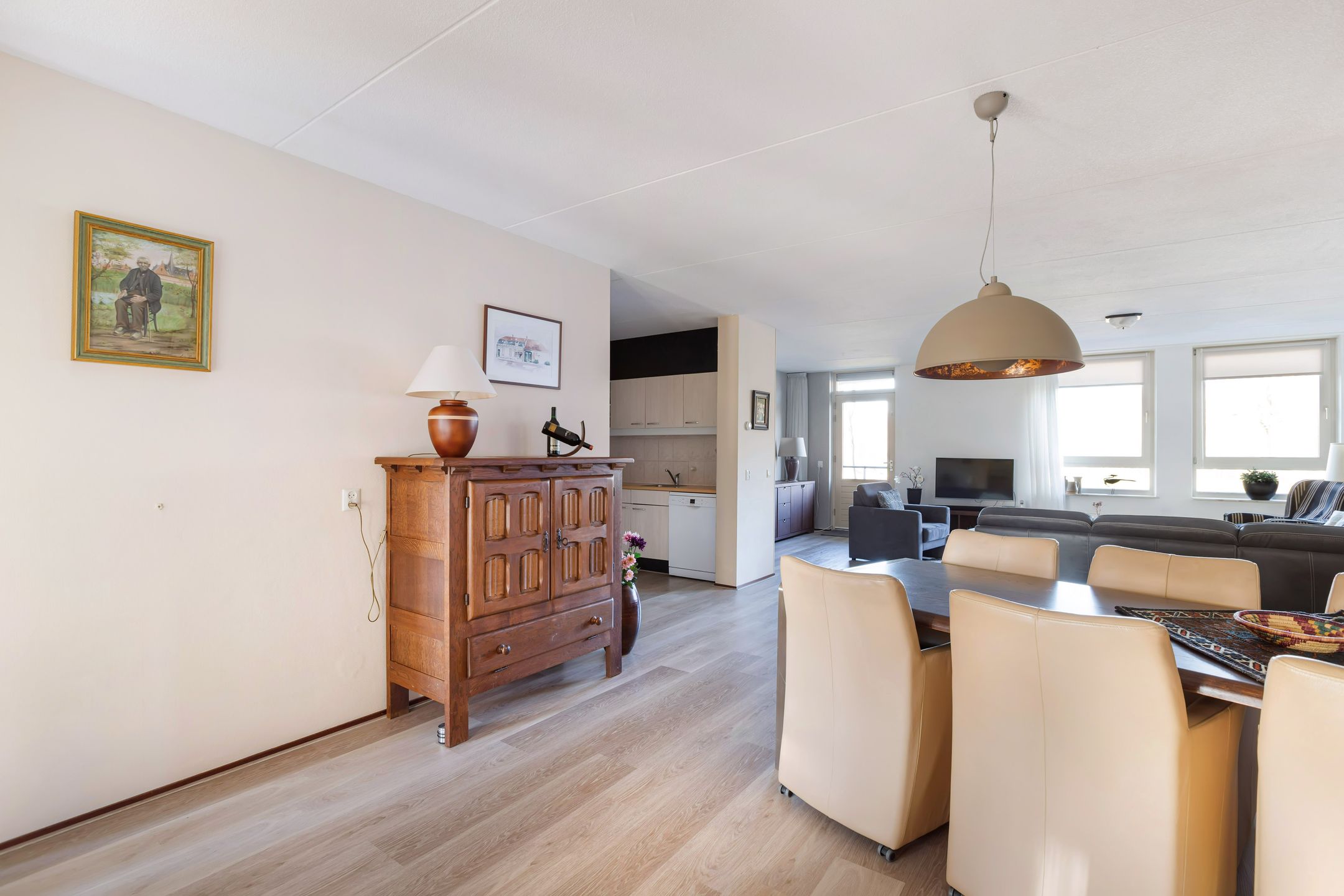 Foto 15 van Pastorielaan 8-104