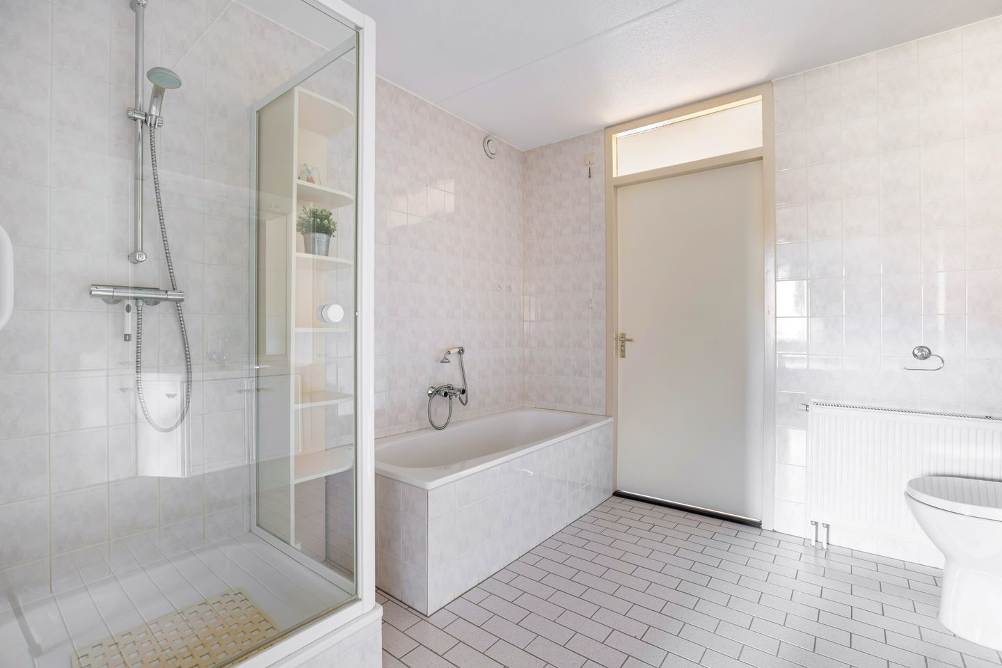 Foto 29 van Pastorielaan 8-104