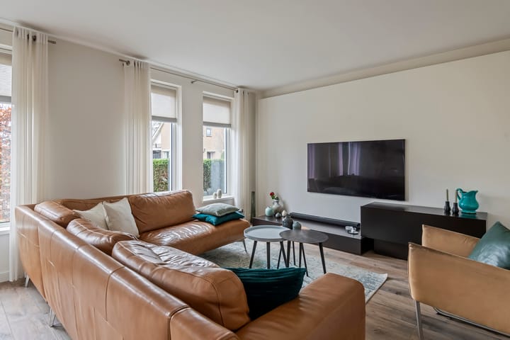 Photo 14 of Mauritsstraat 1