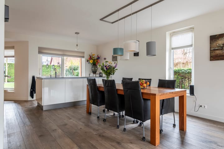 Photo 23 of Mauritsstraat 1