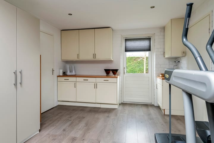 Photo 25 of Mauritsstraat 1