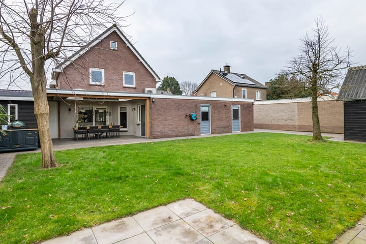 Photo 33 of Mauritsstraat 1