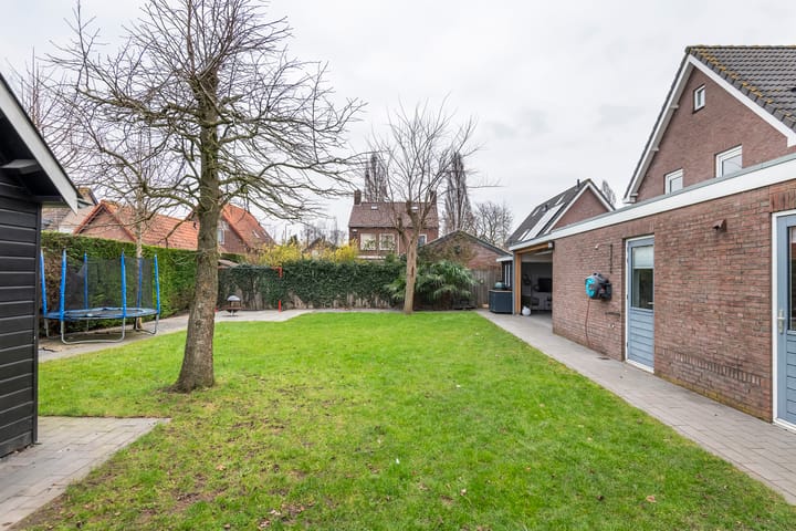 Photo 36 of Mauritsstraat 1