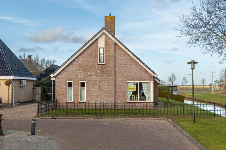 Photo 11 of De Swanneblom 2