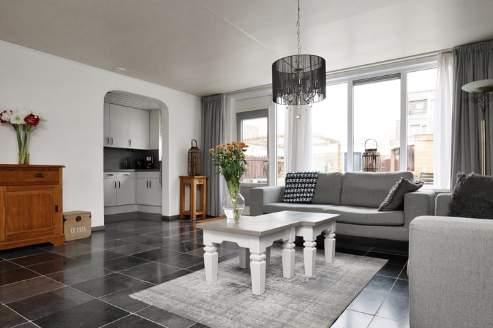 Foto 11 van Marga Klompésingel 2