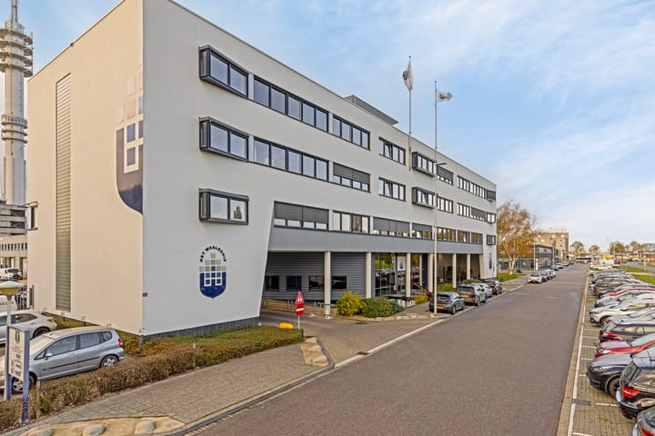 Albert Plesmanweg 37-A