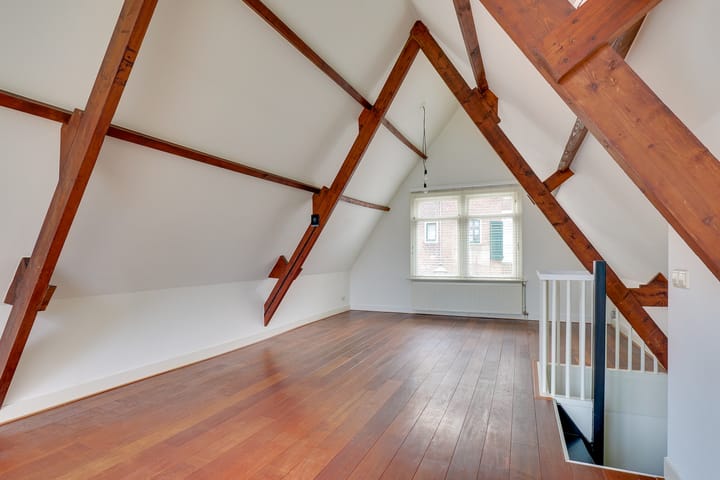 Foto 11 van Sint Nicolaasstraat 2