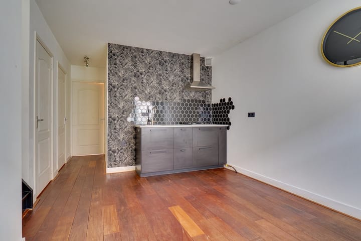 Foto 15 van Sint Nicolaasstraat 2