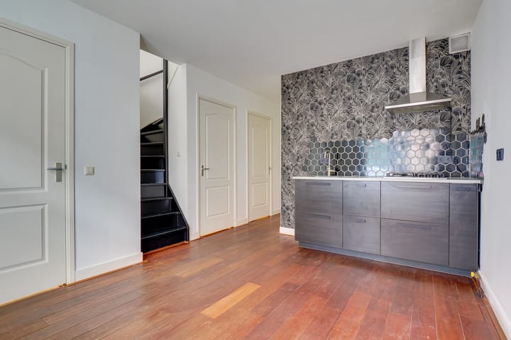 Foto 28 van Sint Nicolaasstraat 2