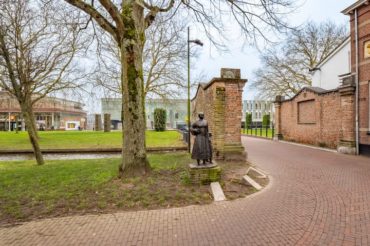 Foto 37 van Sint Nicolaasstraat 2