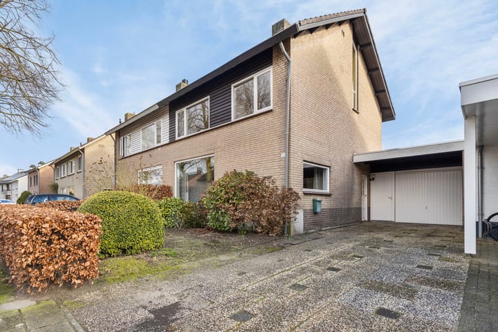 Foto 7 van Bisschop van Mierlostraat 110