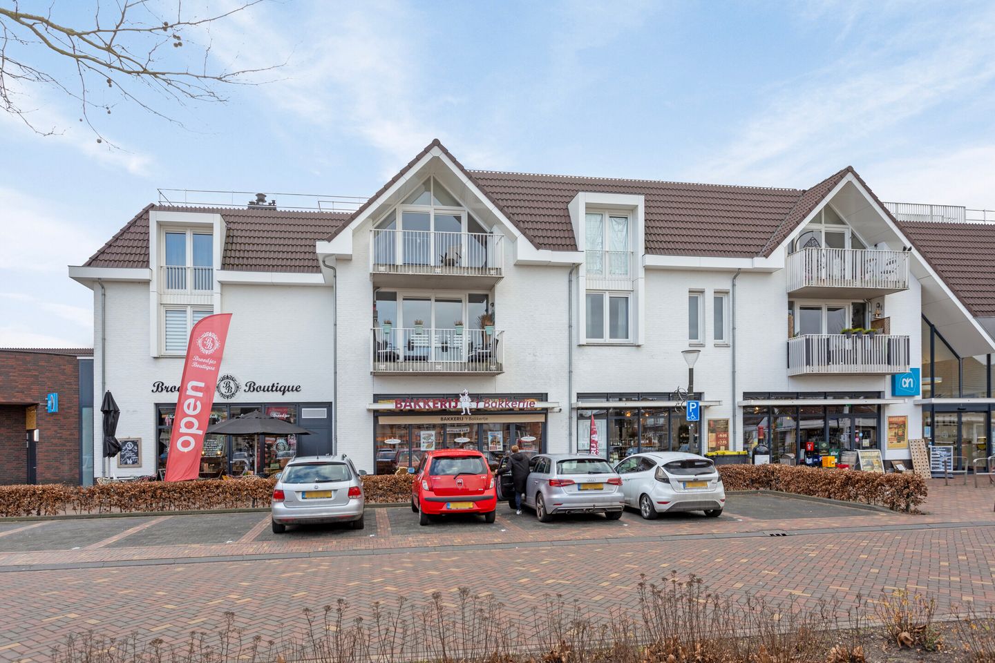 Foto 40 van Bisschop van Mierlostraat 110