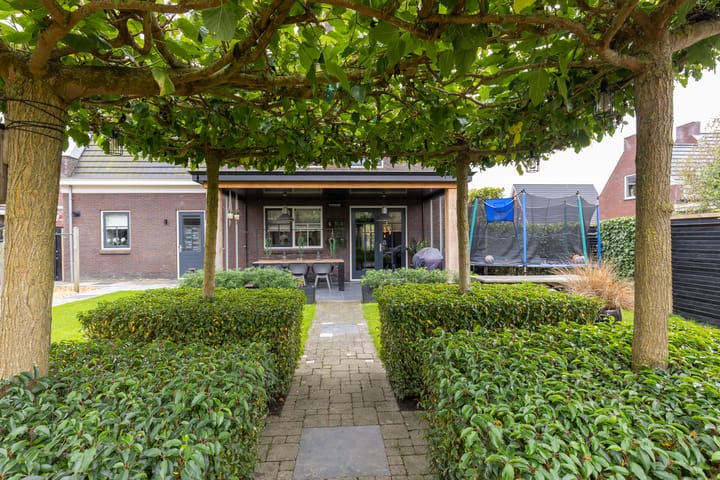 Foto 24 van De Rode Eenhoorn 10