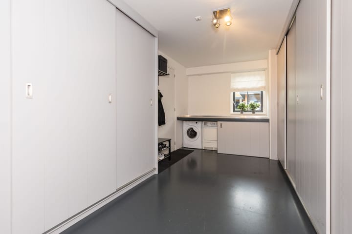 Foto 21 van De Rode Eenhoorn 10