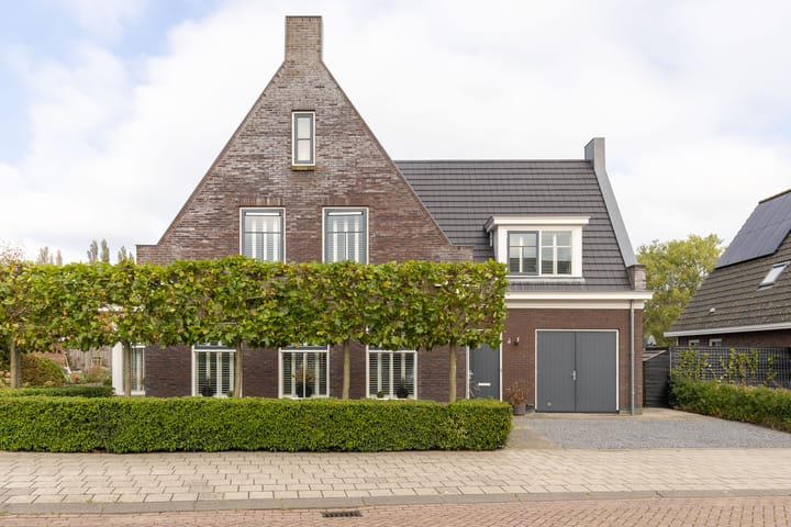 Foto 5 van De Rode Eenhoorn 10