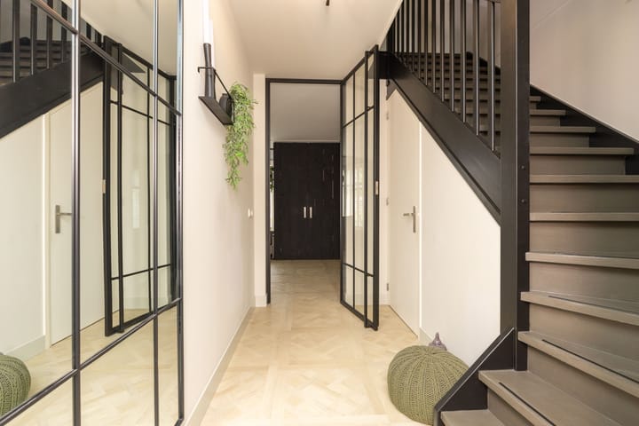 Foto 7 van De Rode Eenhoorn 10