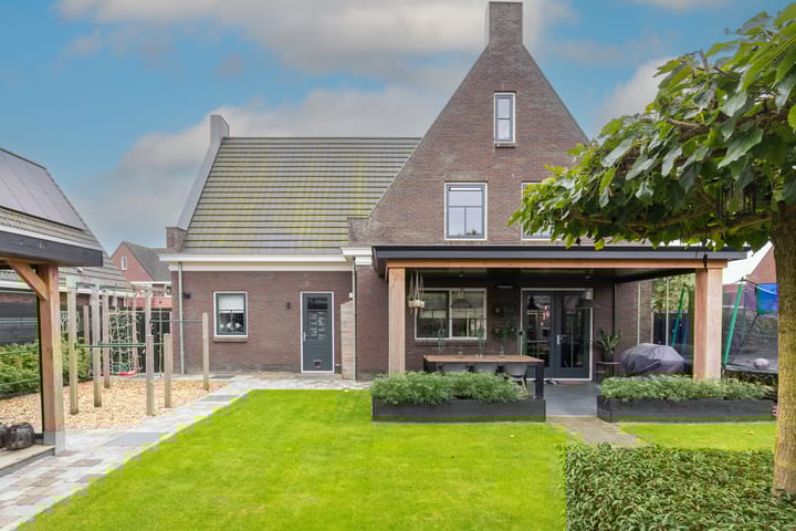 Foto 31 van De Rode Eenhoorn 10