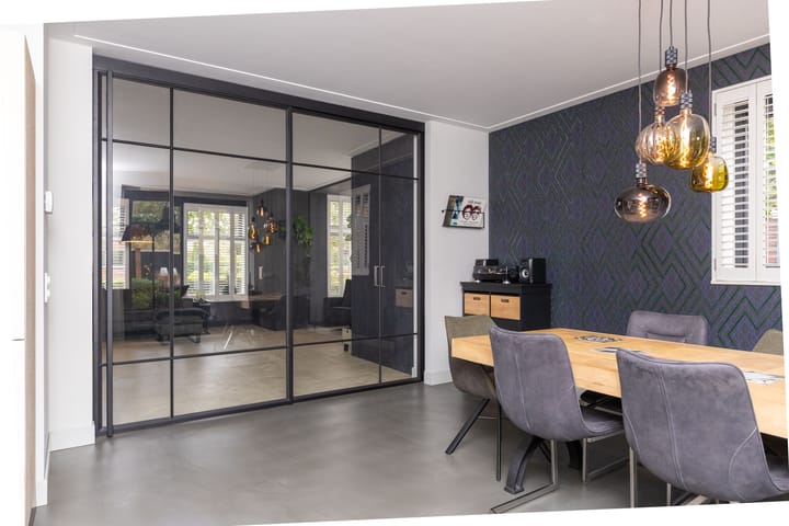 Foto 19 van De Rode Eenhoorn 10