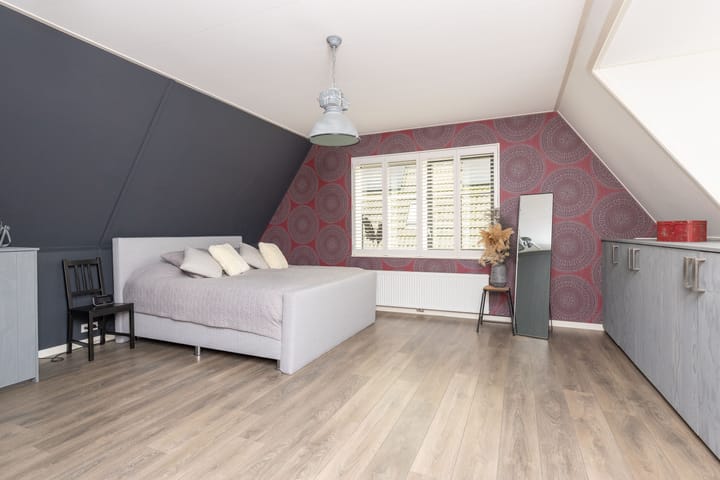 Foto 35 van De Rode Eenhoorn 10