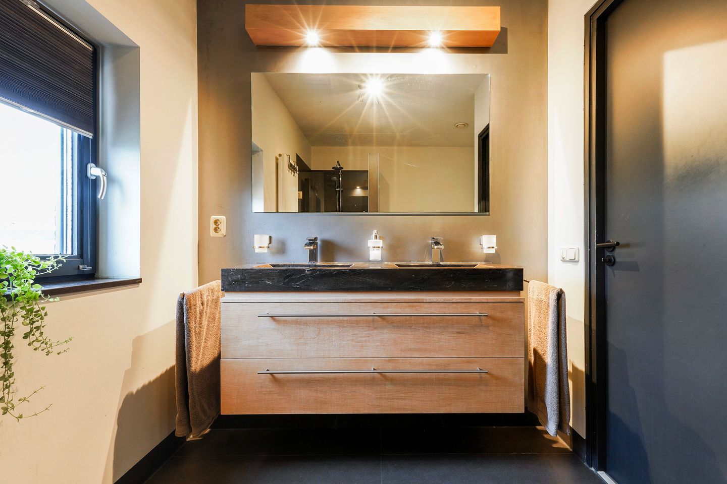 Foto 19 van De Statie 9