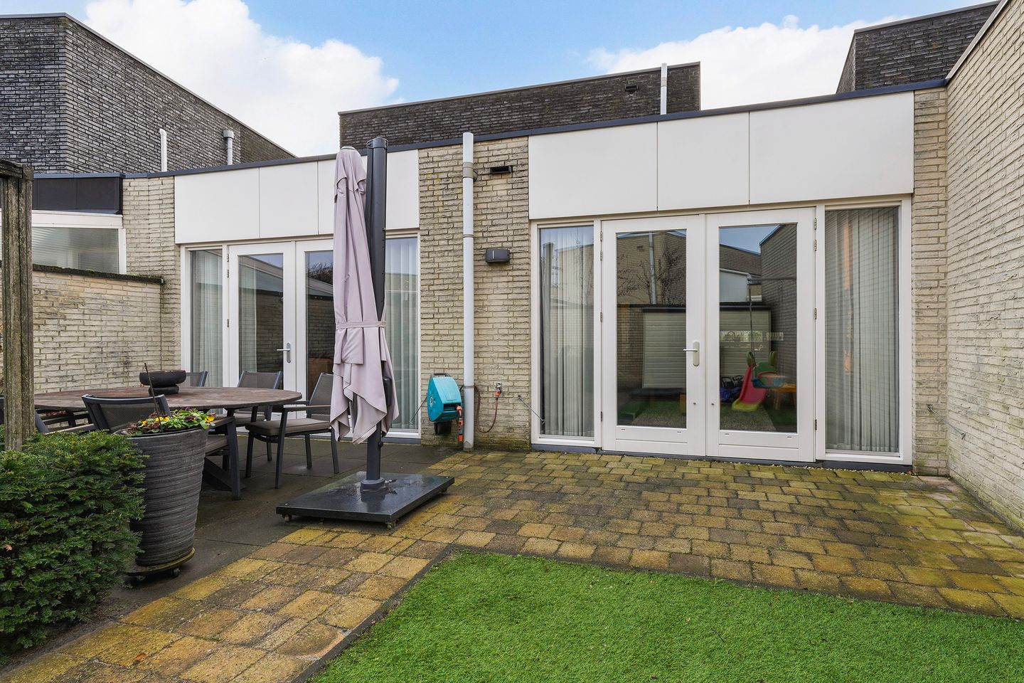 Foto 25 van De Statie 9