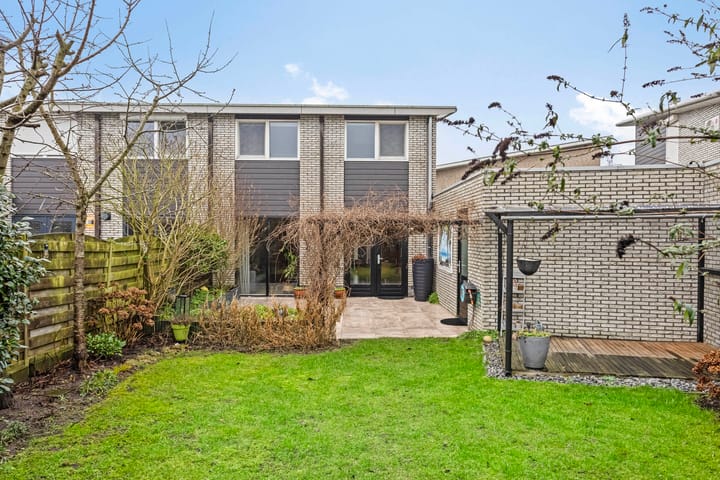 Foto 1 van Charles Leickertweg 3