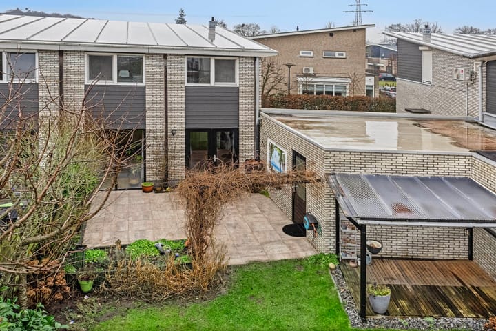 Foto 23 van Charles Leickertweg 3