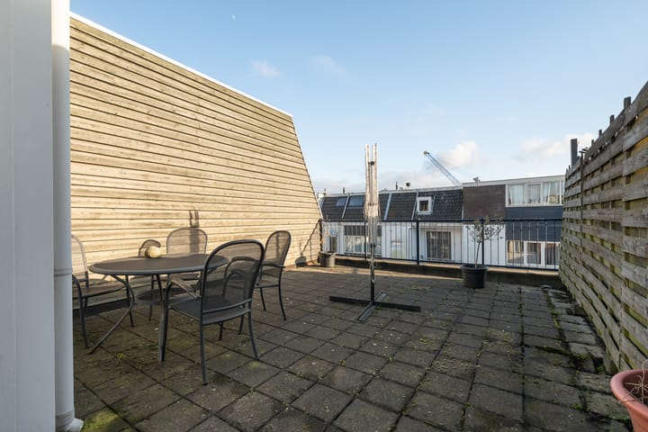 Foto 28 van 2e Maasbosstraat 8