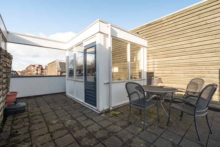 Foto 30 van 2e Maasbosstraat 8