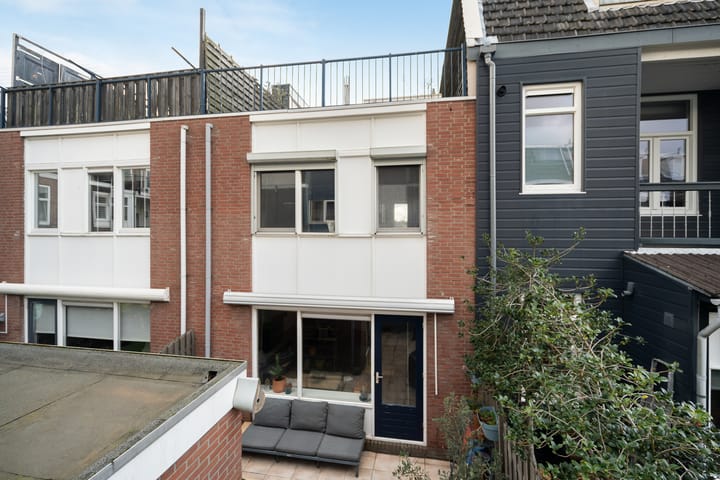 Foto 37 van 2e Maasbosstraat 8