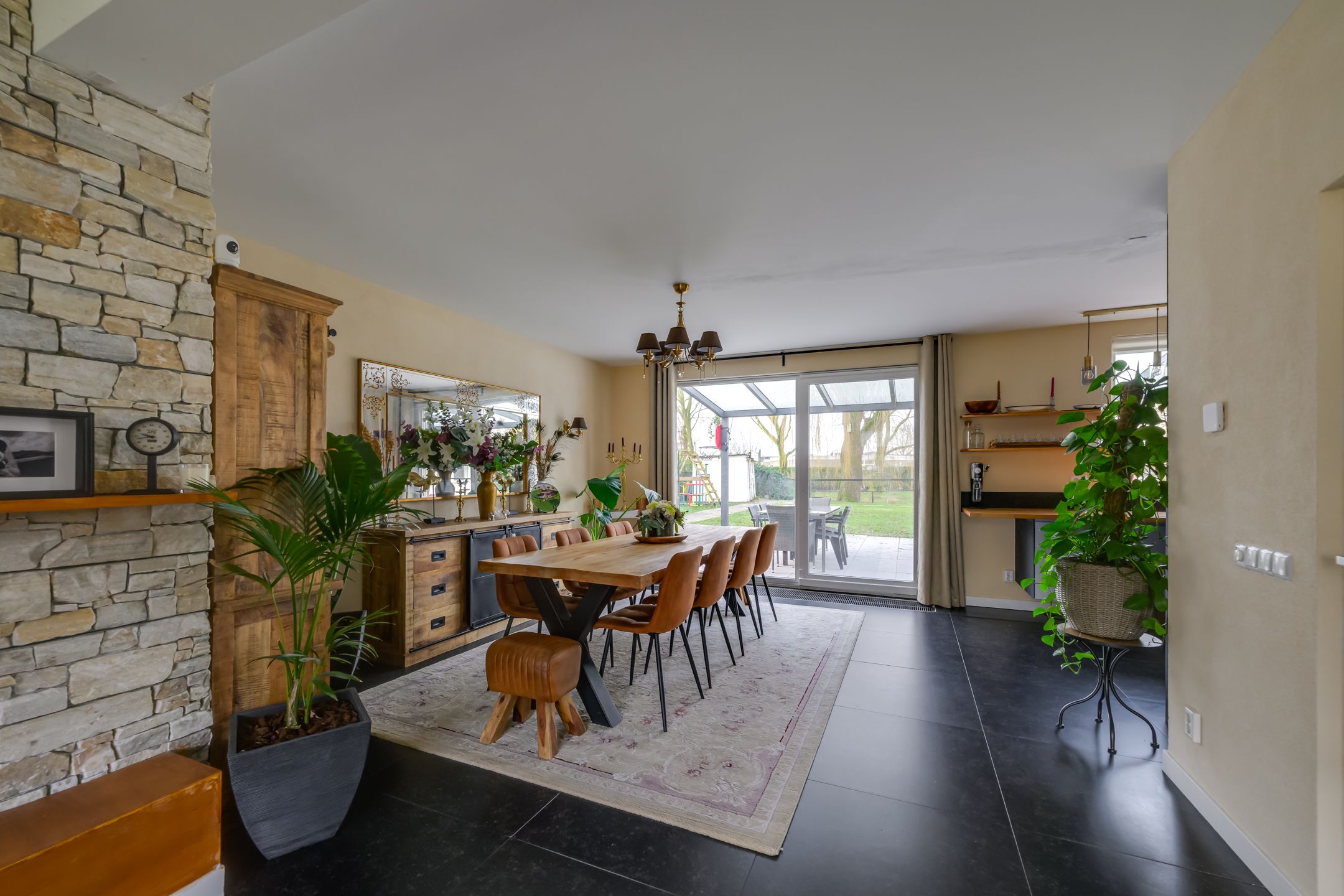 Foto 15 van Dennenlaan 1