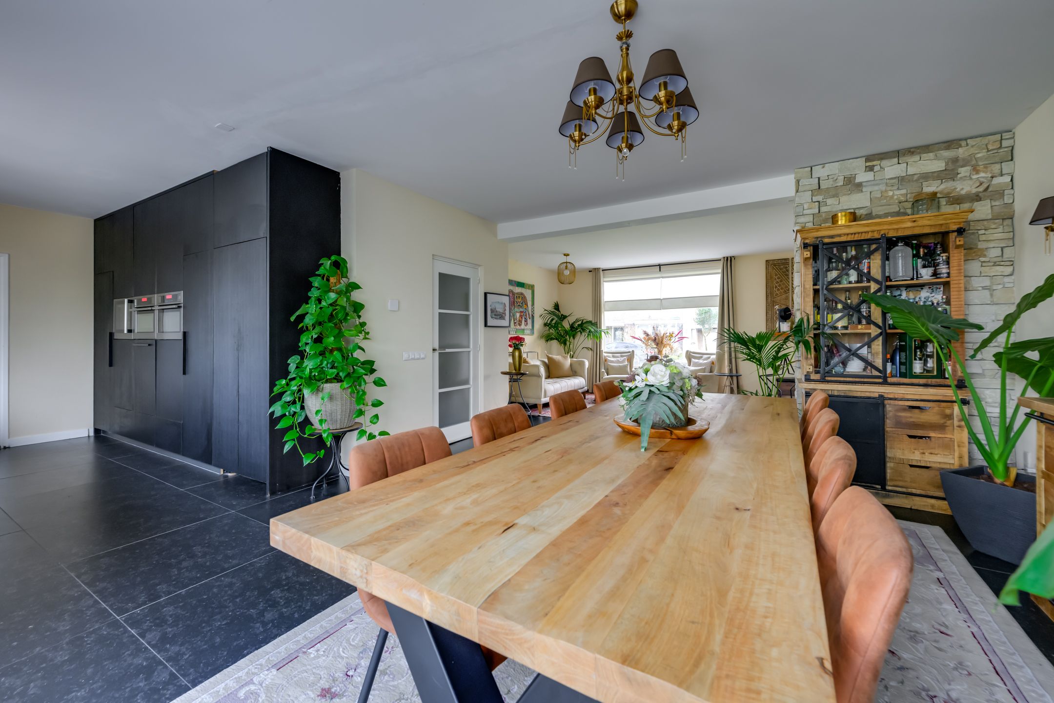 Foto 18 van Dennenlaan 1