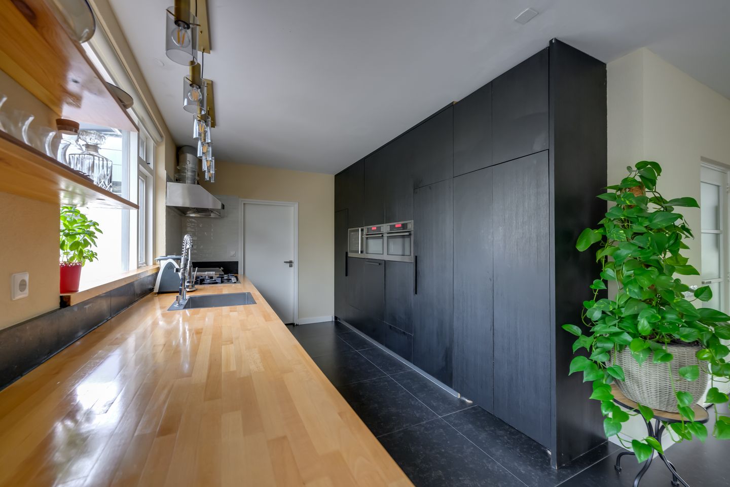 Foto 20 van Dennenlaan 1