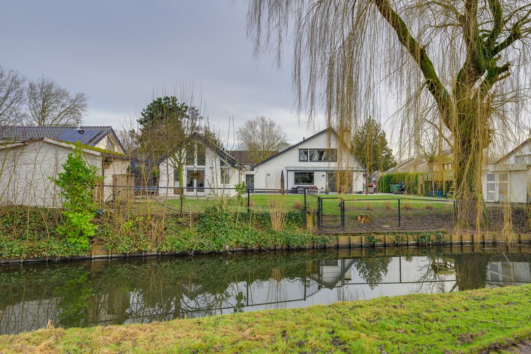 Foto 68 van Dennenlaan 1