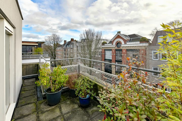 Foto 13 van Rapenburgerstraat 218