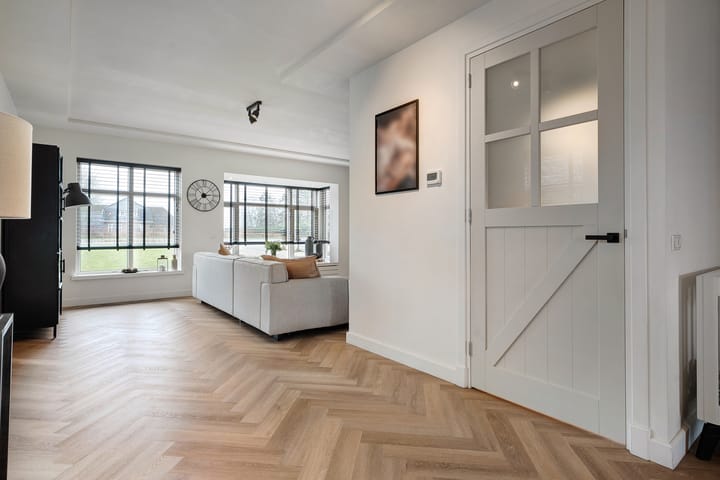 Foto 9 van Westerweg 8-C