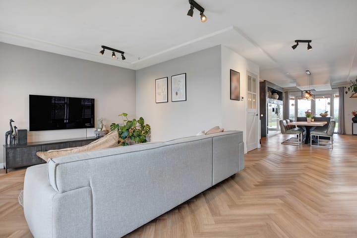 Foto 10 van Westerweg 8-C