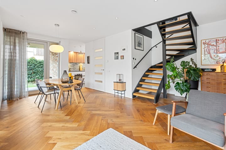 Foto 11 van Schaduwmaskerstraat 69