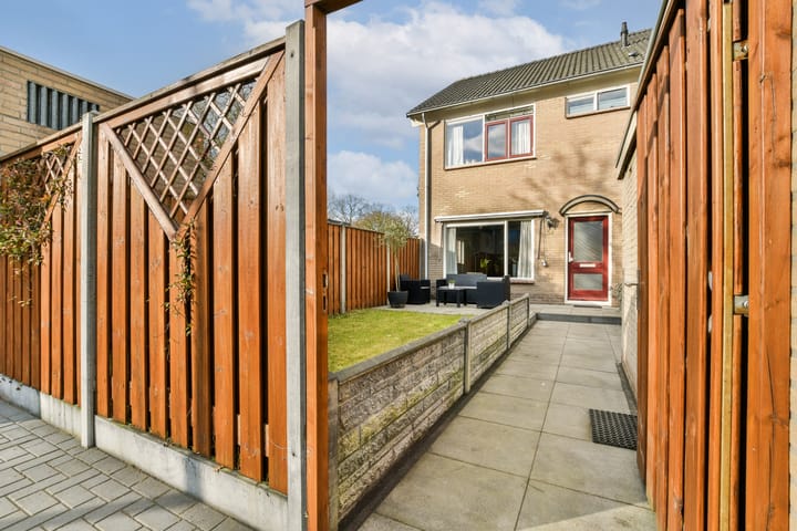 Foto 2 van Jongkindhoek 54