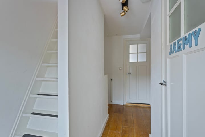 Foto 23 van Burgemeester Ter Laanstraat 93