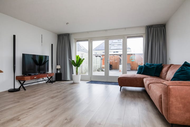 Foto 11 van Bachlaan 58