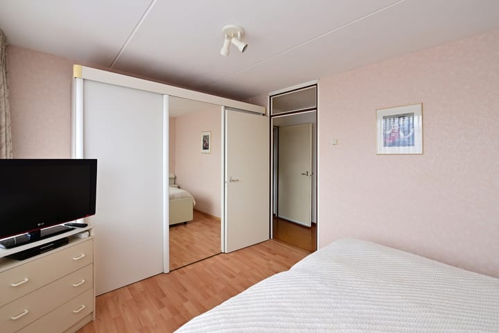 Foto 10 van Middelwaarde 8