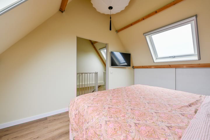 Foto 32 van Hunthum 43