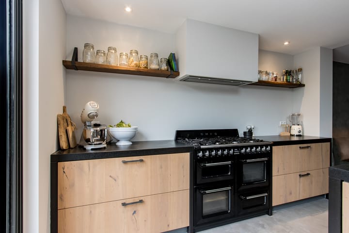 Foto 14 van Henriëtte Roland Holststraat 8