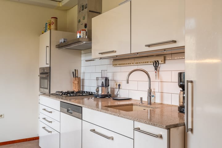 Photo 22 of Sportweg 7