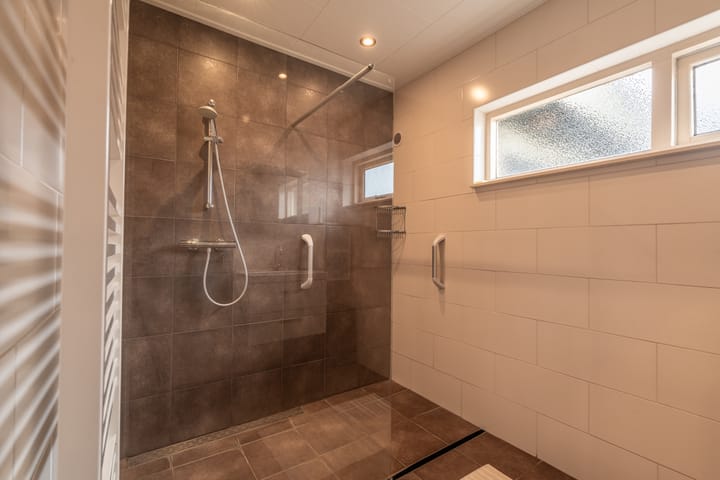 Photo 28 of Sportweg 7