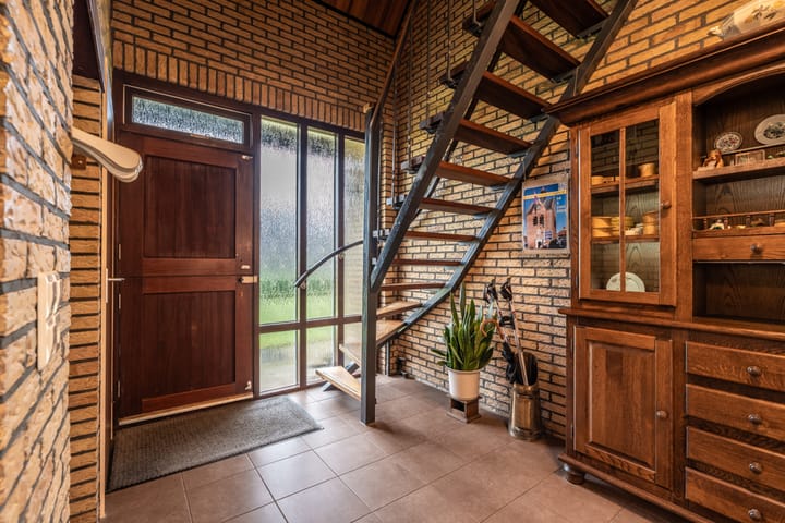 Photo 30 of Sportweg 7