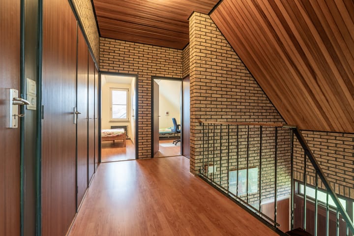 Photo 33 of Sportweg 7